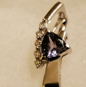 14K White Gold Tanzanite diamond pendant